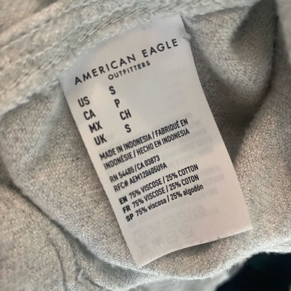 American Eagle Gray Soft Button Down Shirt Women’… - image 5